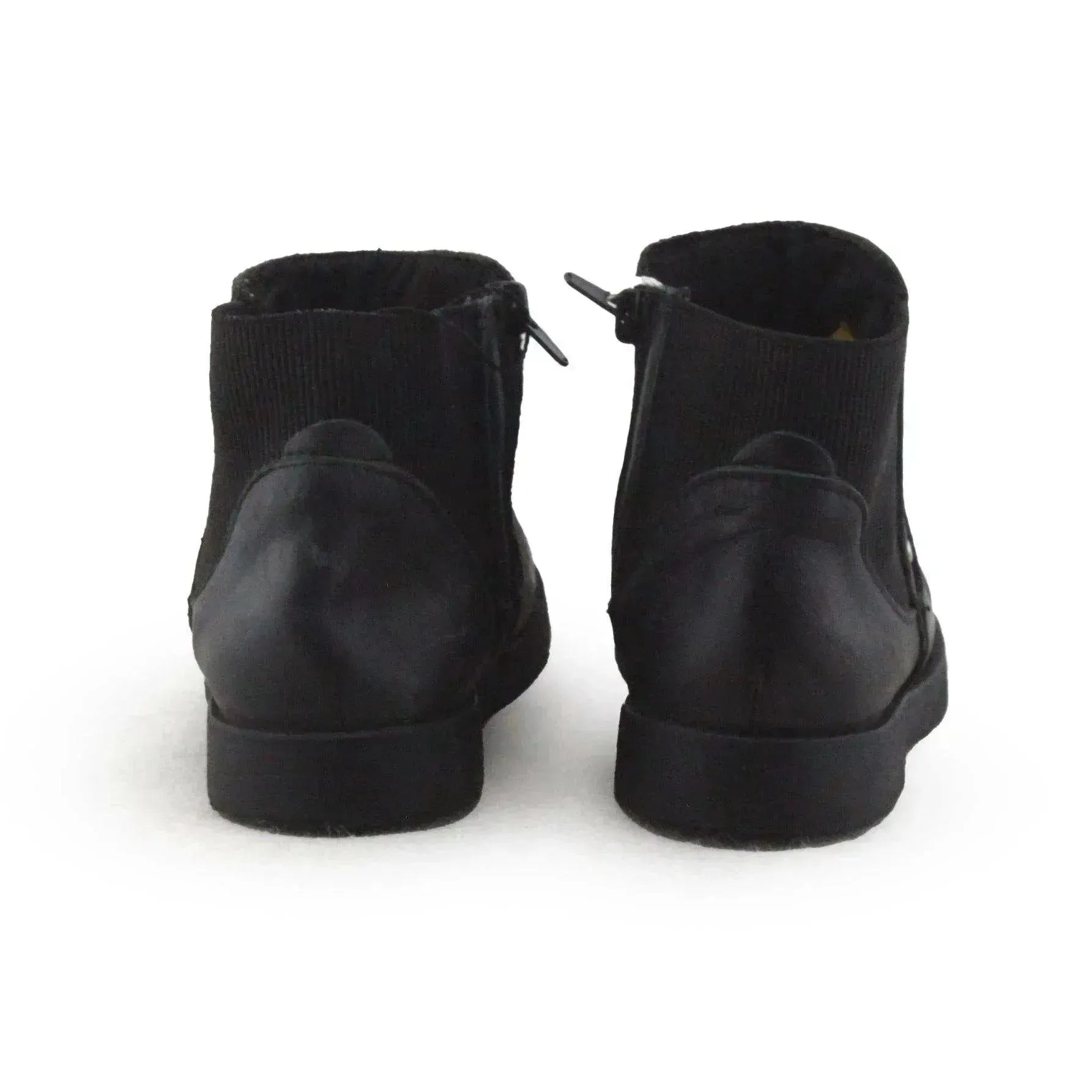 Zara - sundaybazar
