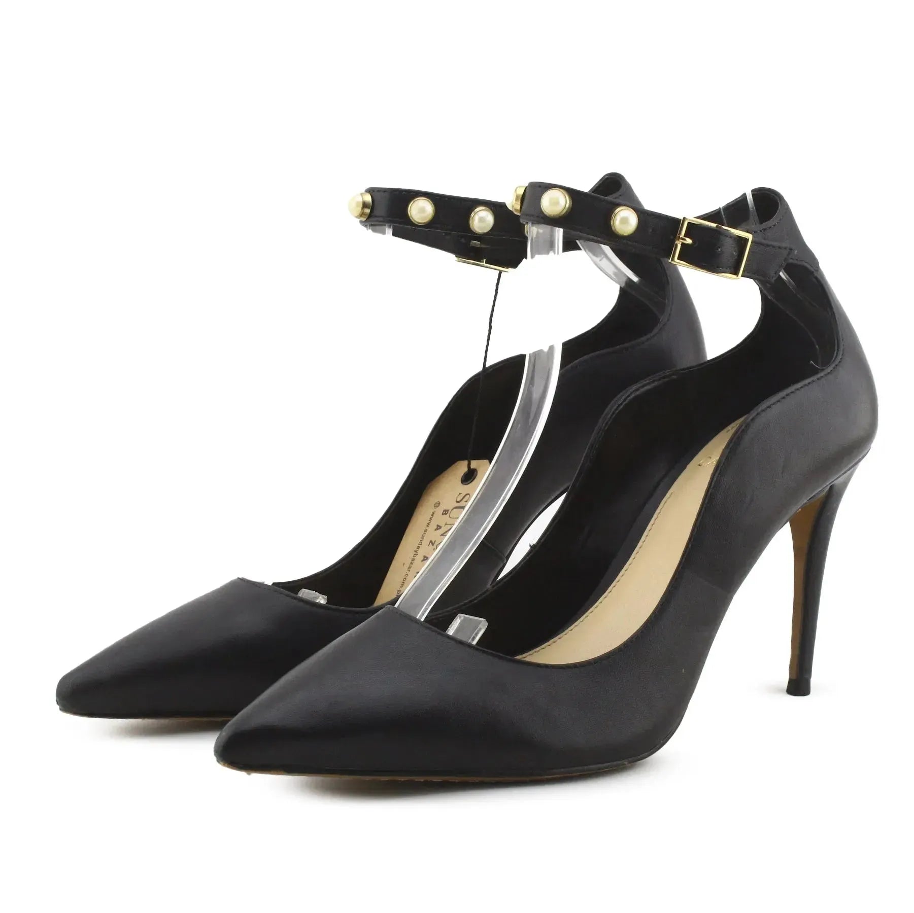 Vince Camuto
