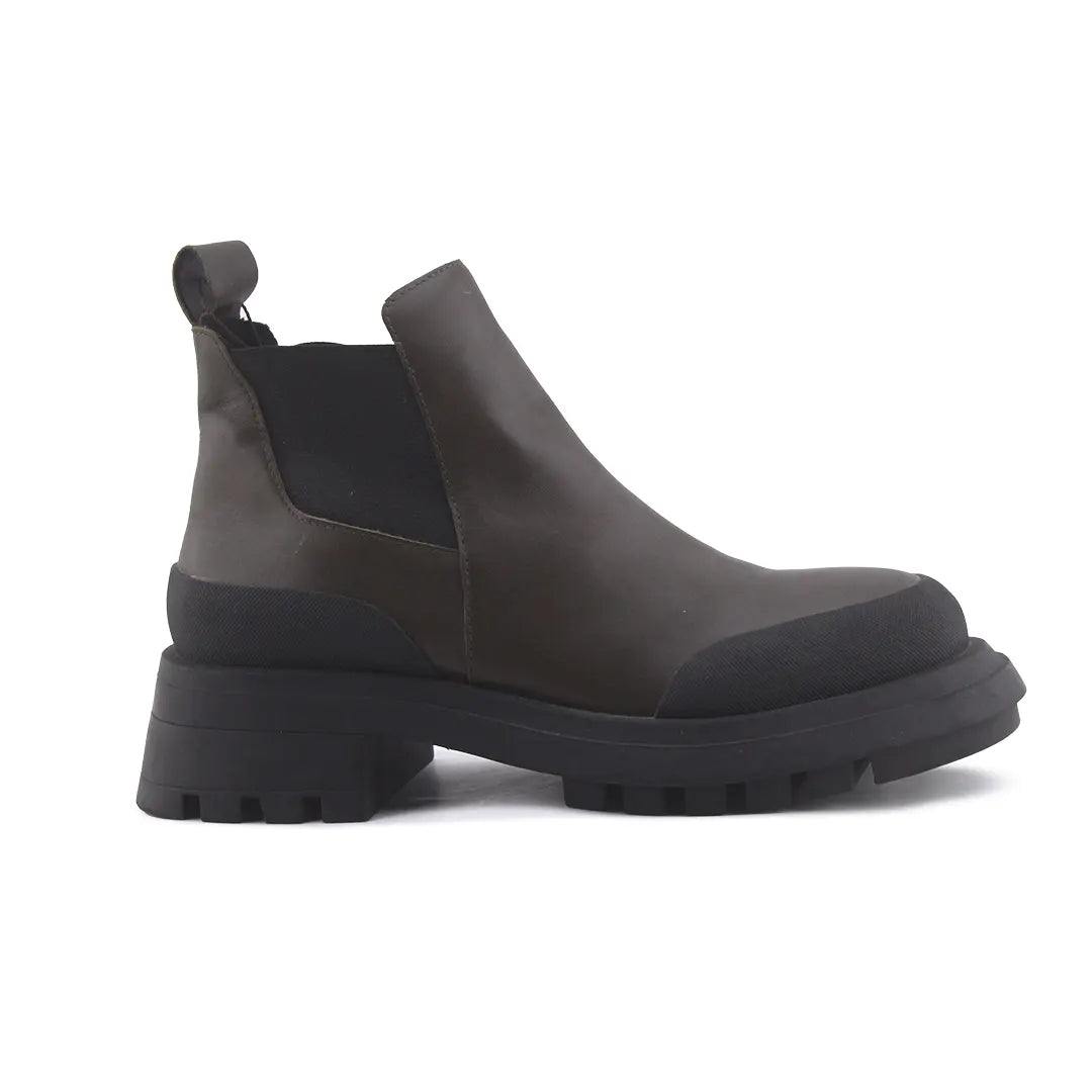 Zara Stretchable Chelsea Ankle Boots (100% Authentic Leather)