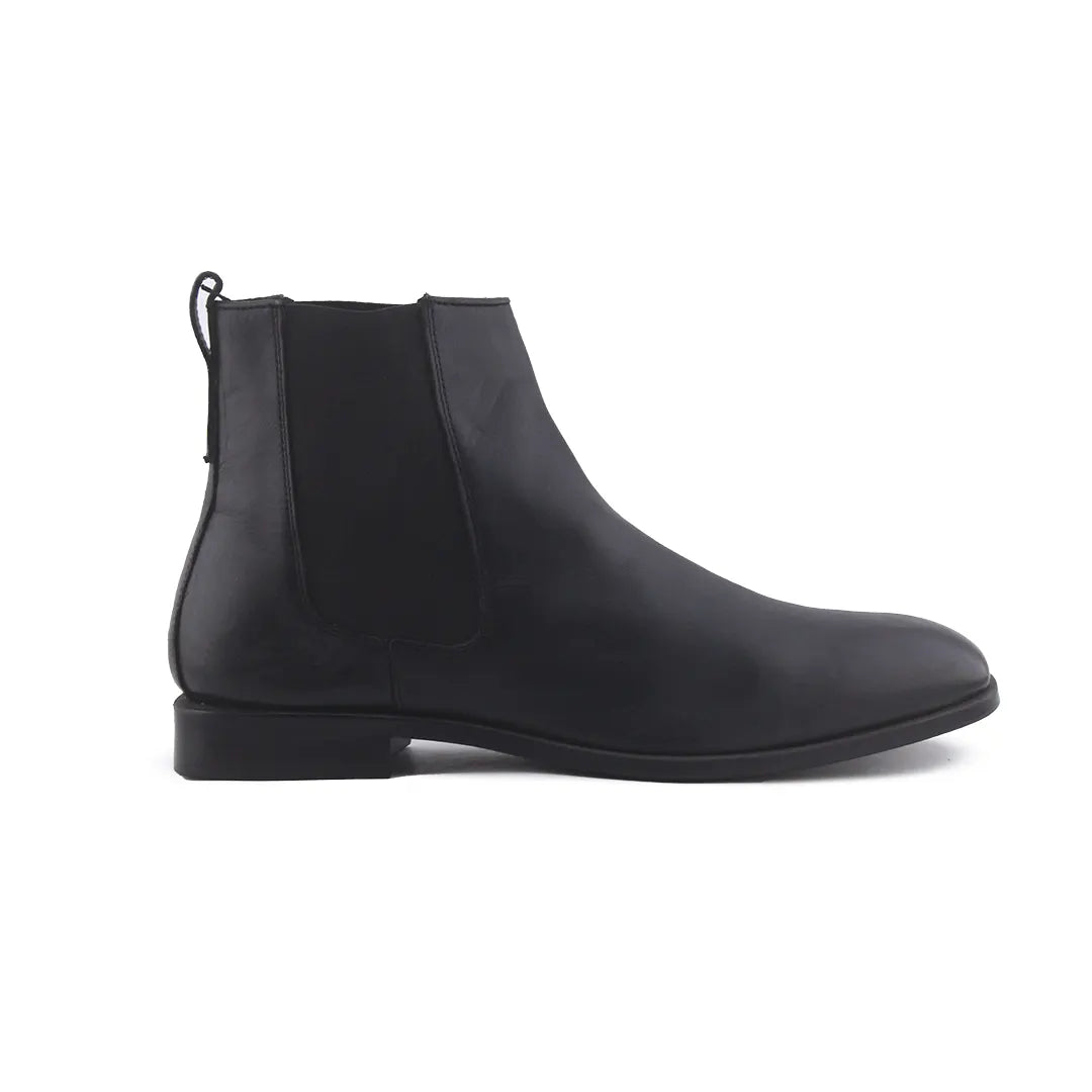 Zara Stretchable Chelsea Ankle Boots (100% Authentic Leather)