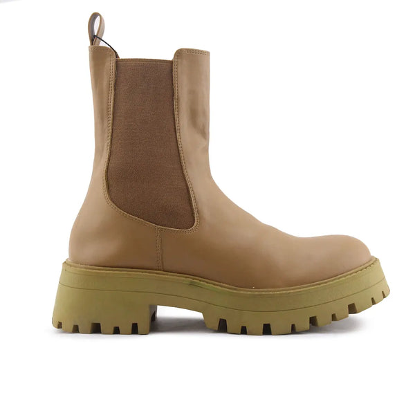 Pull & Bear Stretchable Chelsea Ankle Boots (100% Authentic Leather)