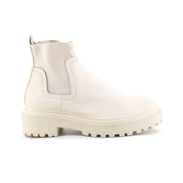 Stradivarius Stretchable Chelsea Ankle Boots (100% Authentic Leather)