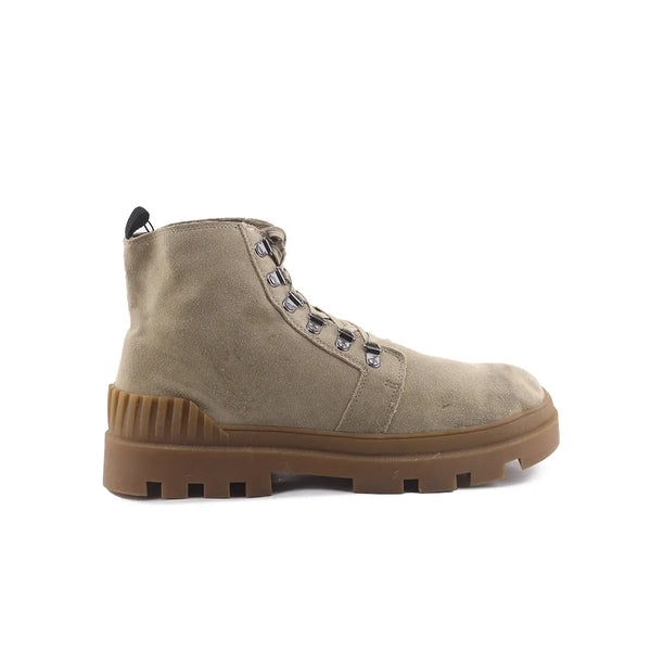 Pull & Bear Lace Up Combat Ankle Boots (Suede)