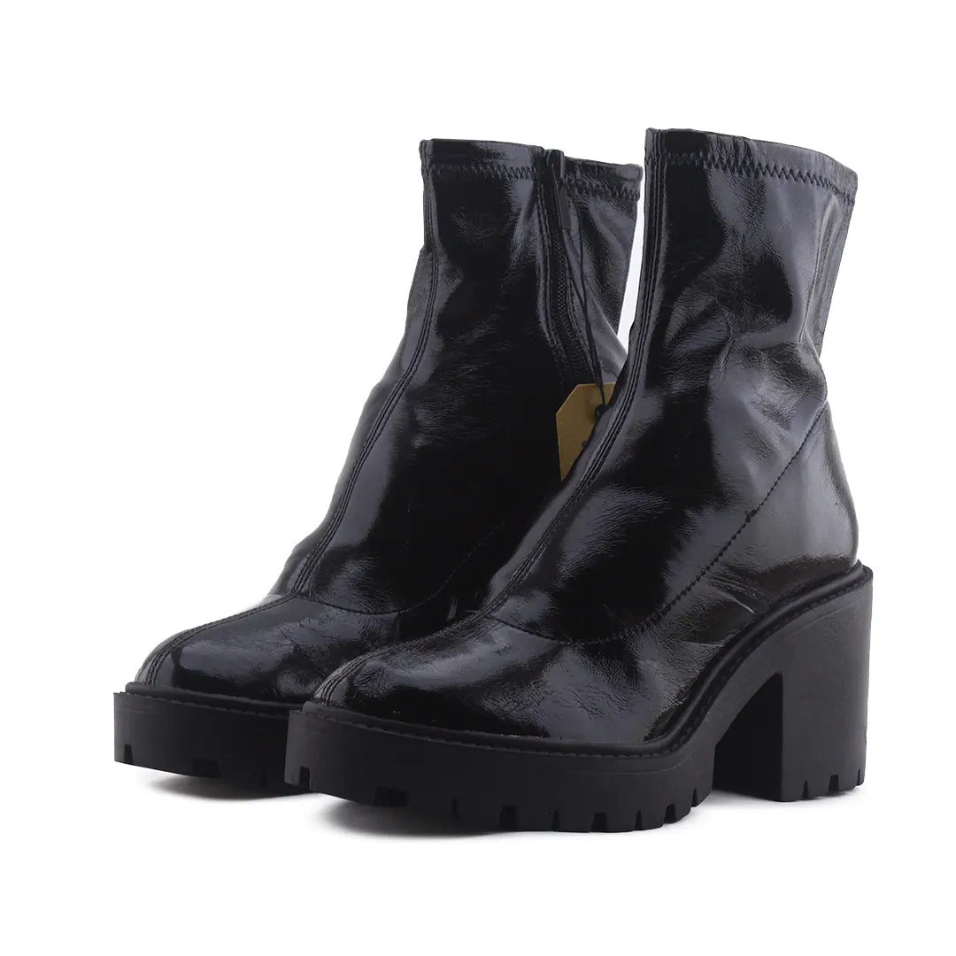 Stradivarius Zipper Patent Ankle Boot