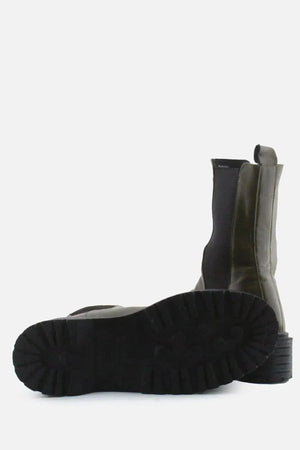 Pull & Bear Stretchable Chelsea Ankle Boots | 100% Authentic Leather - sundaybazar