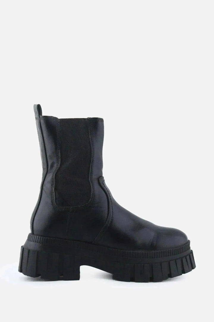 Stradivarius Stretchable Ankle Boots | 100% Authentic Leather - sundaybazar