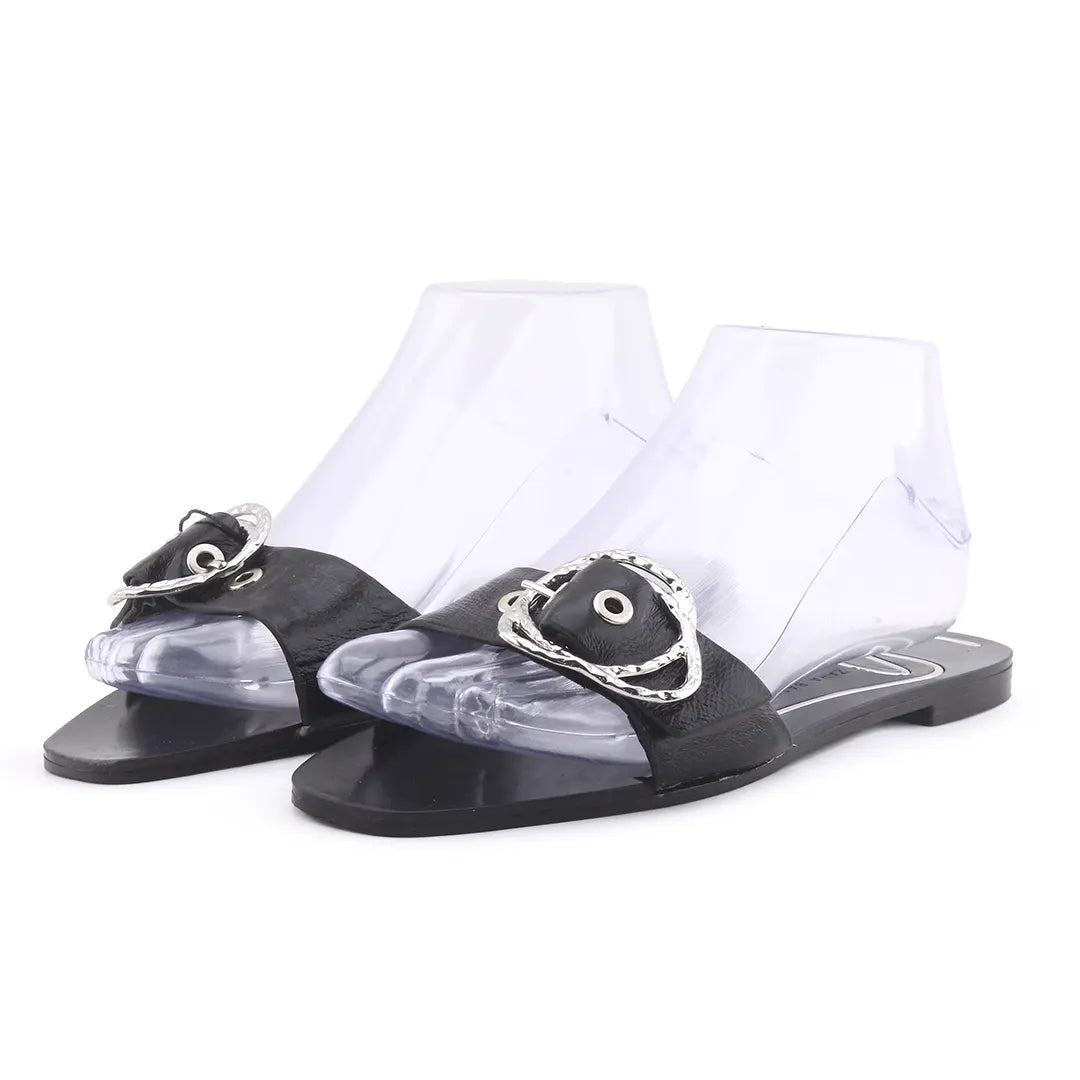 Zara Basic