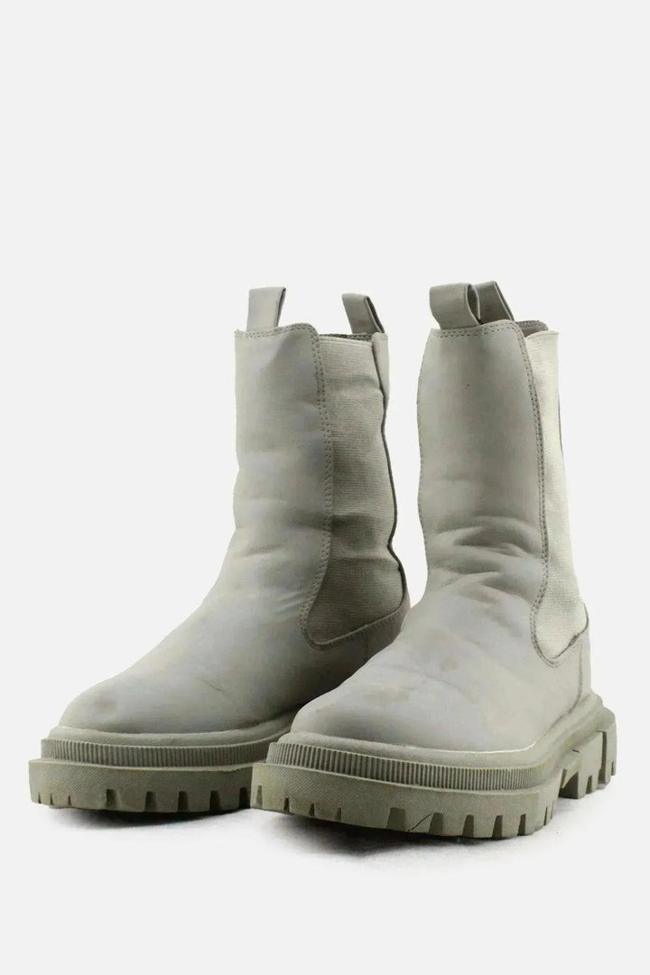 Bershka Stretchable Ankle Boots | 100% Authentic Leather - sundaybazar