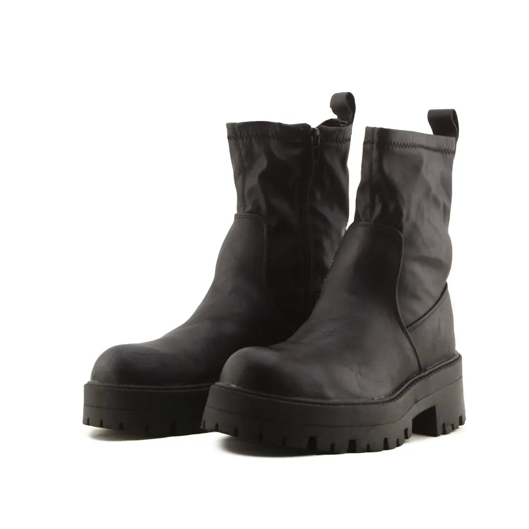 Pull & Bear Zipper Stretchable Ankle Boot | 100% Authentic Leather