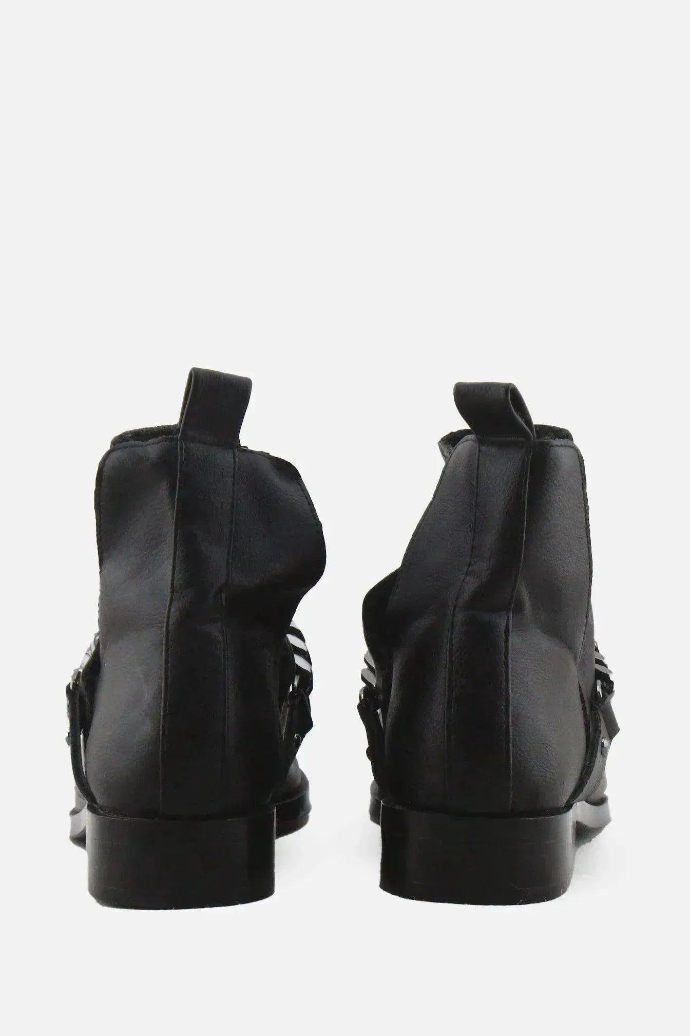 Stradivarius Chain Chelsea Ankle Boots | 100% Authentic Leather - sundaybazar