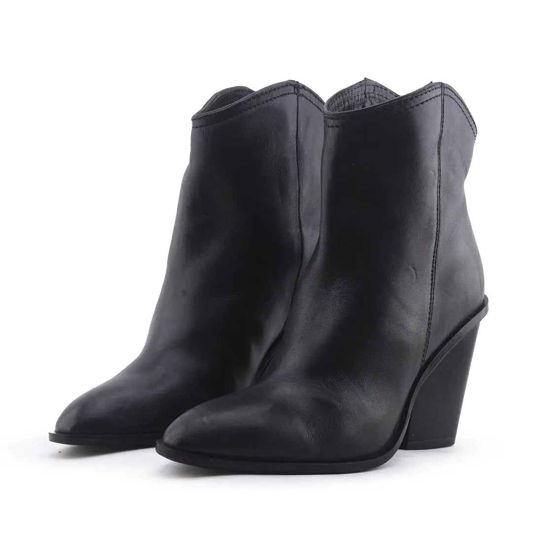 Zara | 100% Authentic Leather