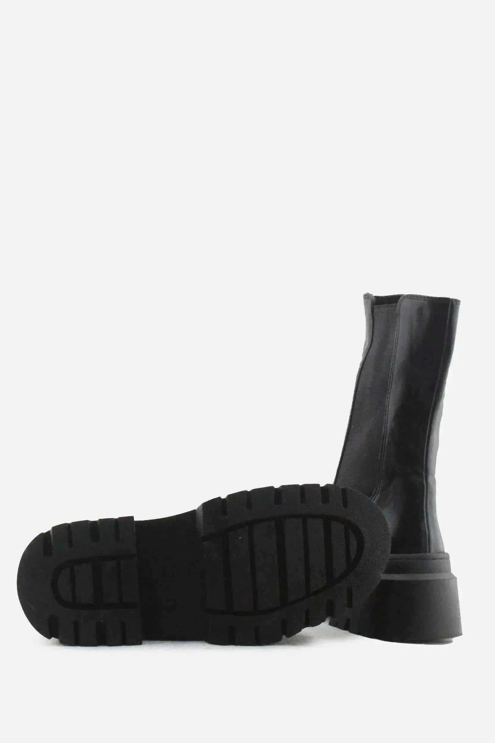 Pull & Bear Stretchable Ankle Boots | 100% Authentic Leather - sundaybazar