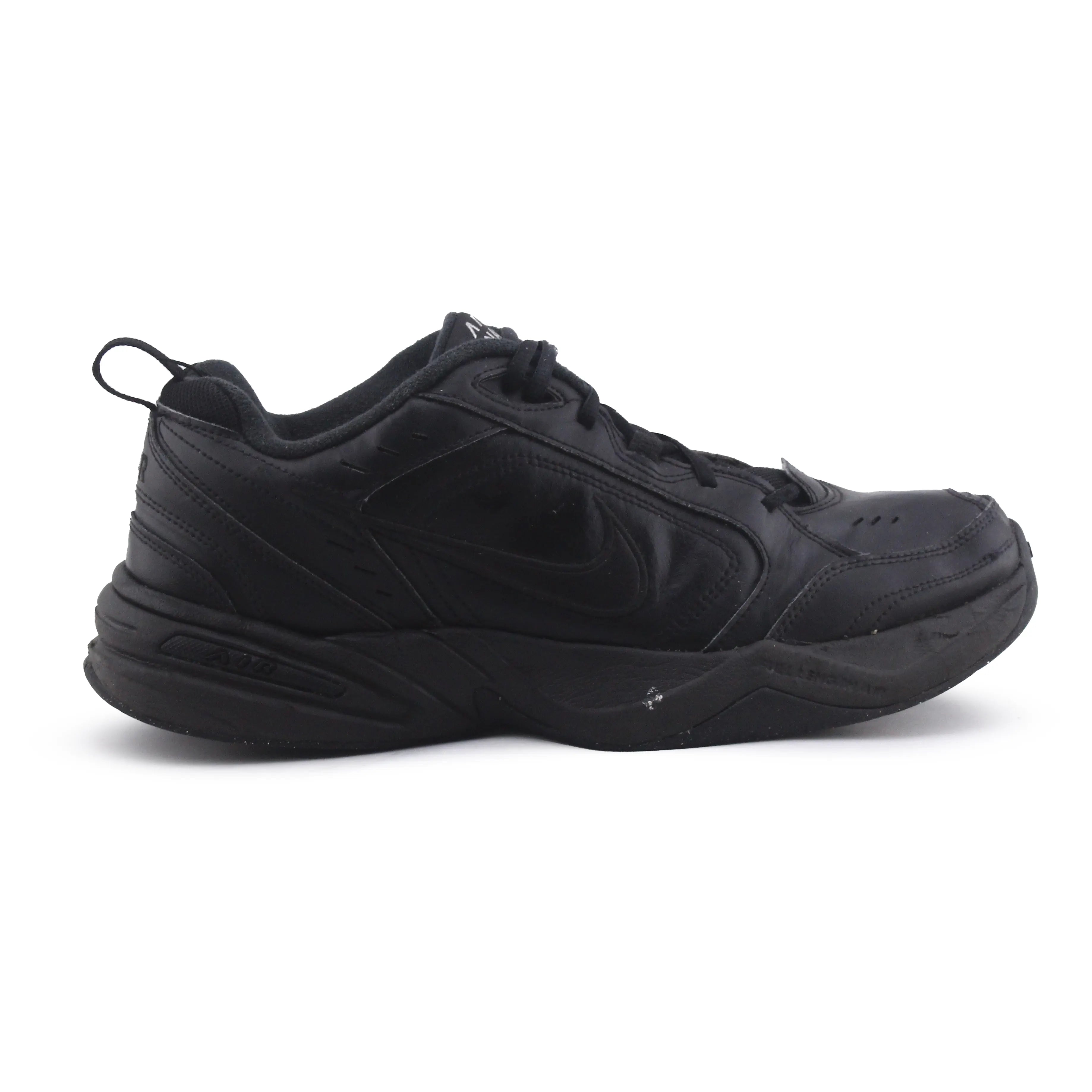 Nike Air Monarch IV
