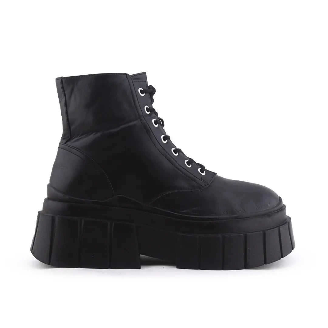 Bershka Zipper Lace Up Ankle Boot | 100% Authentic Leather