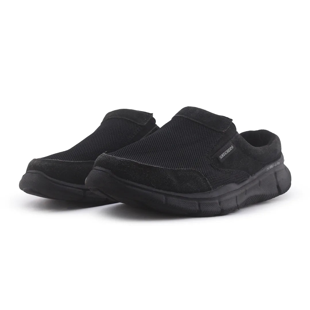 Skechers