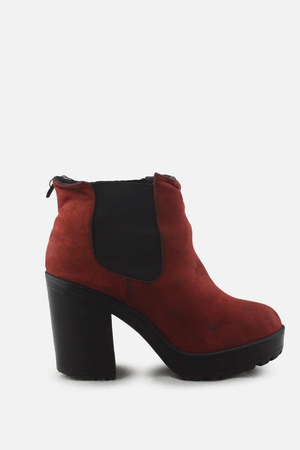 Divided Stretchable Block Ankle Boots | Suede