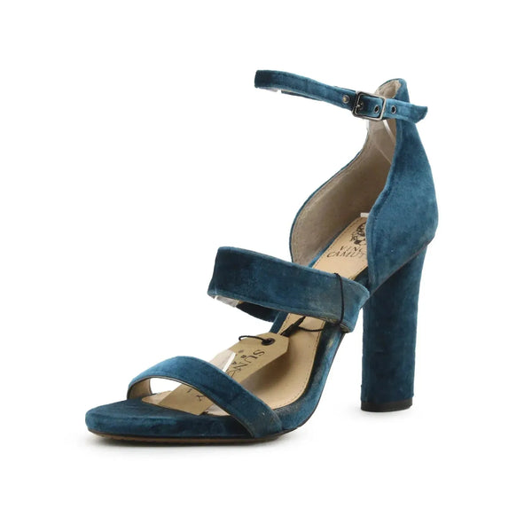 Vince Camuto