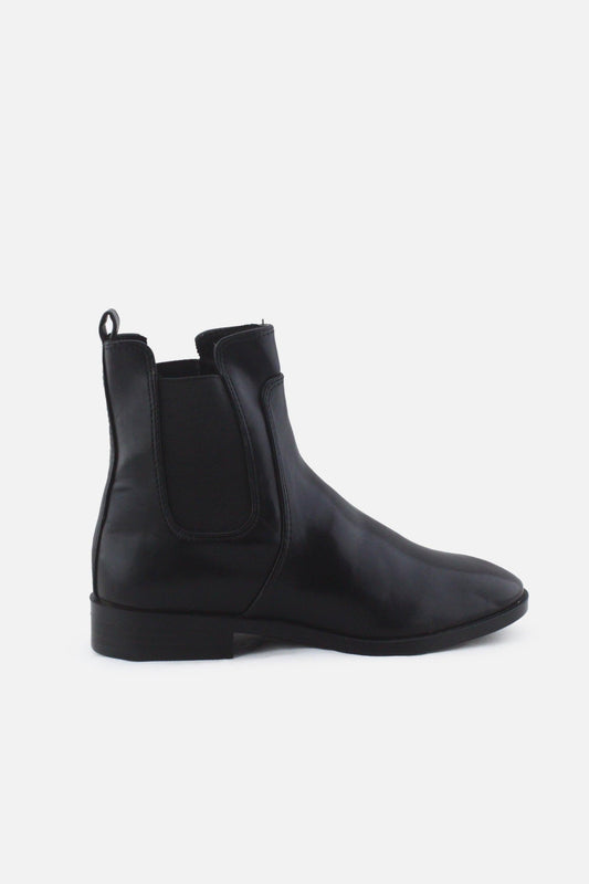 Stradivarius Stretchable Chelsea Ankle Boots |100% Authentic Leather