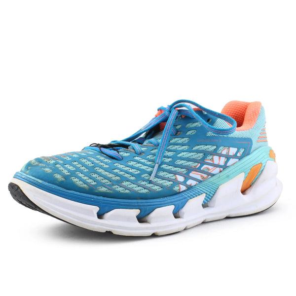 Hoka One One Vanquish 3