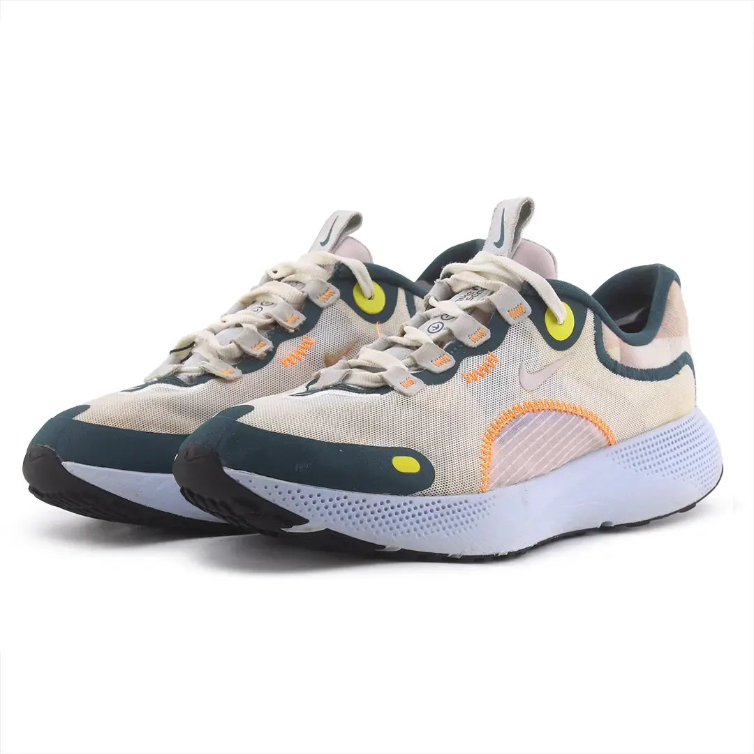 Nike React Escape Rn