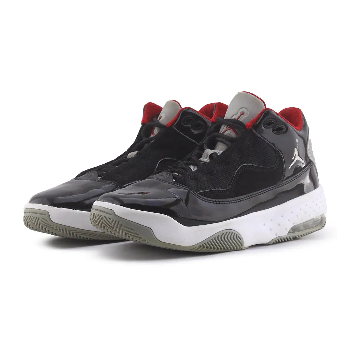 Nike Air Jordan Max Aura 2