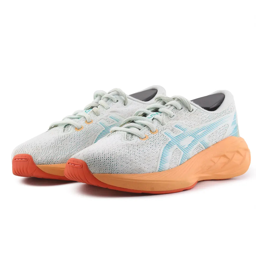 Asics Novablast 5