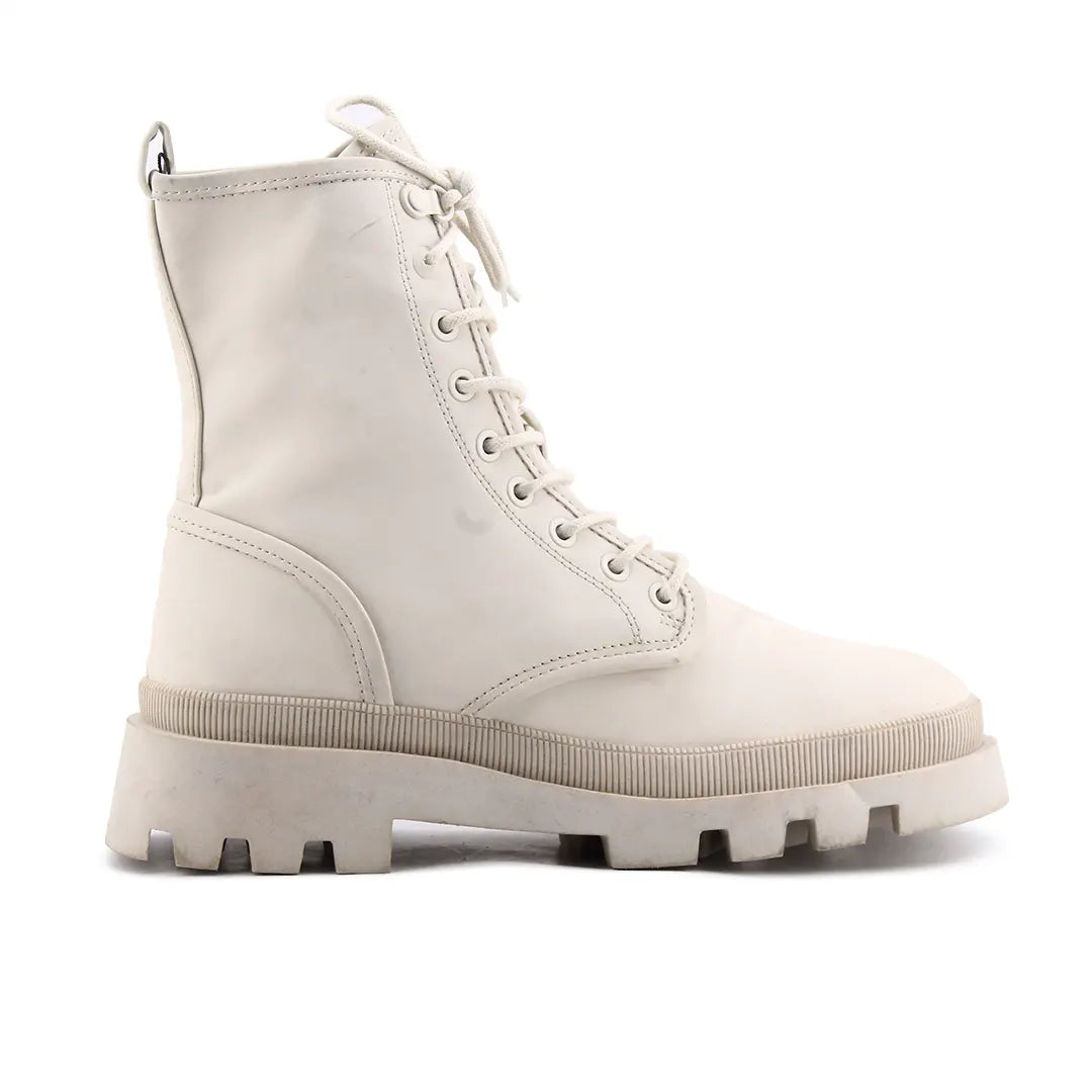 Pull & Bear Lace Up Ankle Boot | 100% Authentic Leather