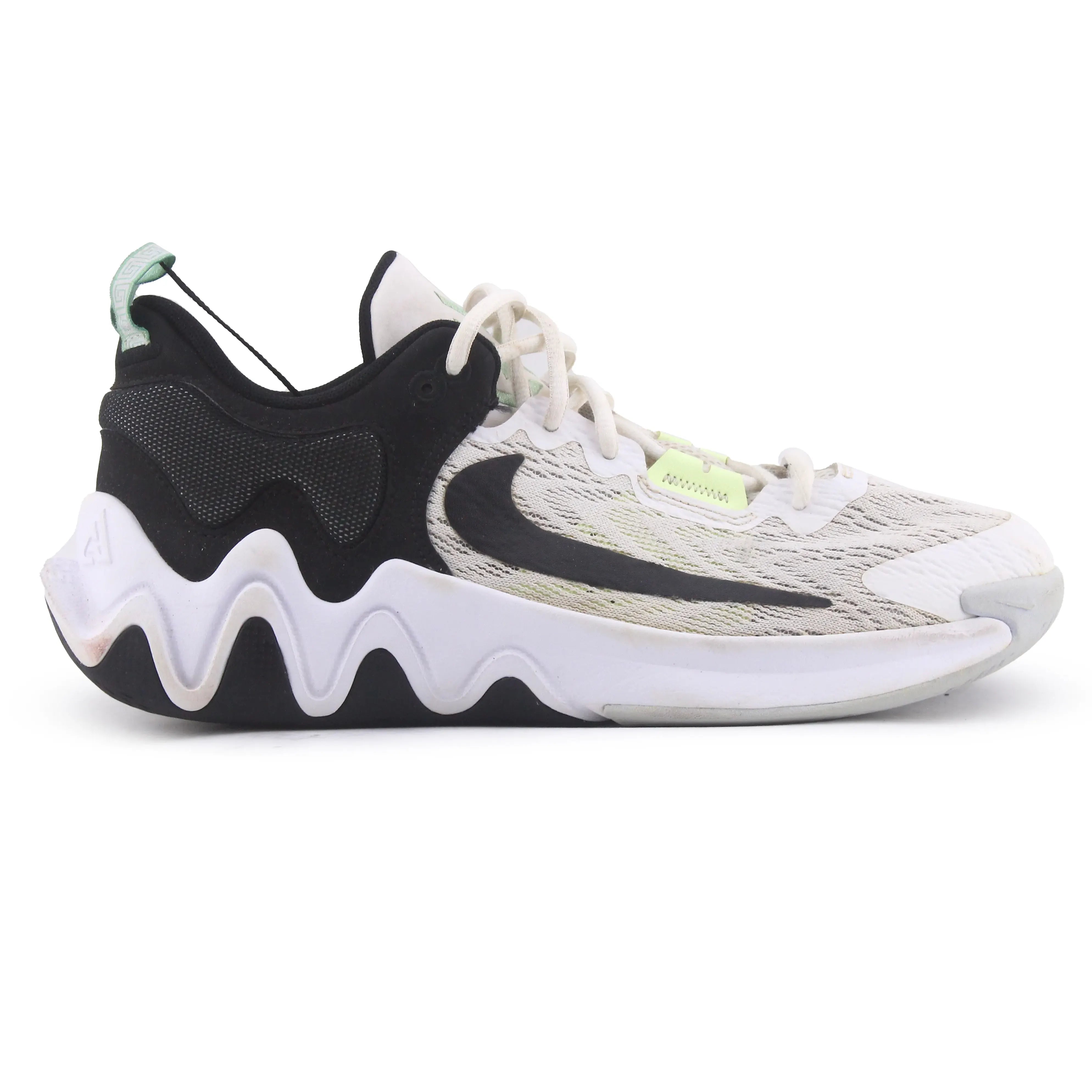 Nike Giannis Immortality 2