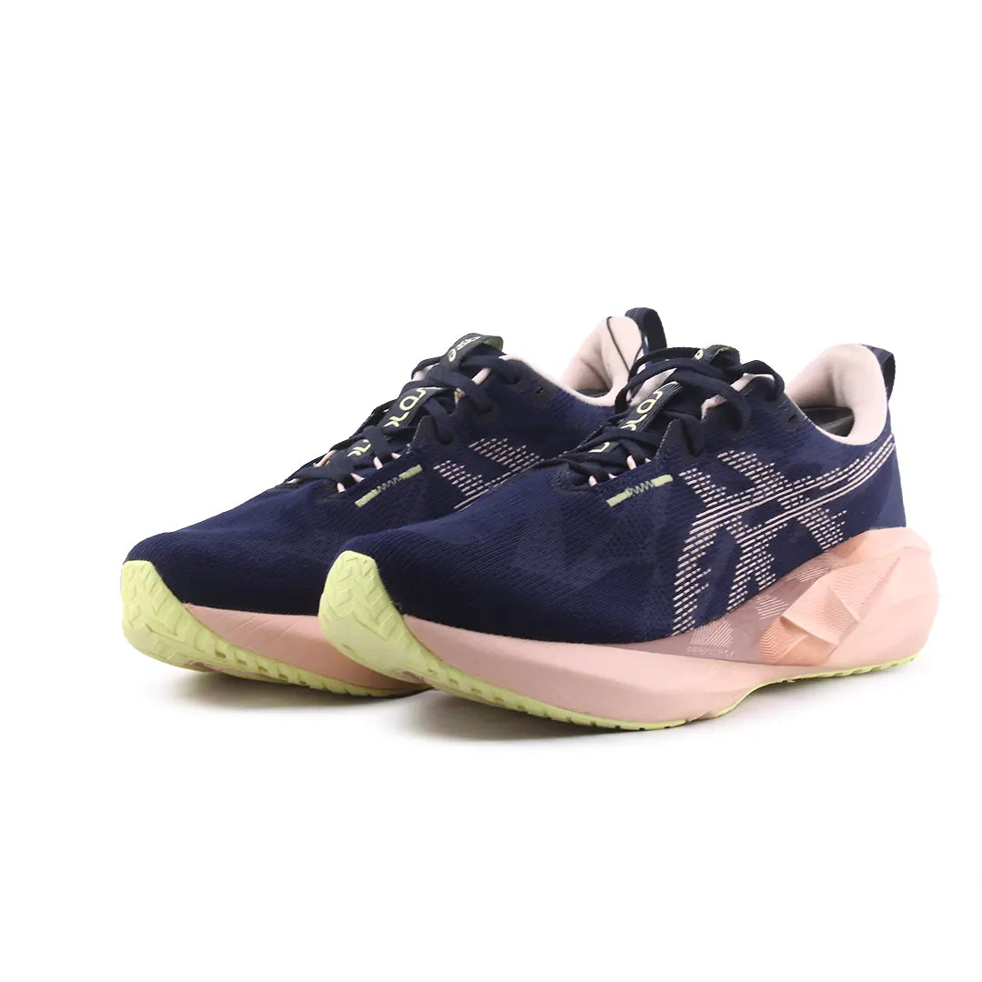 Asics Novablast 5