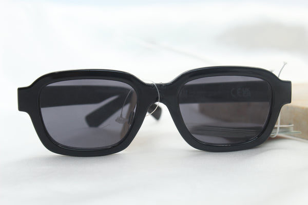 H & M Fiber Square Sun Glasses