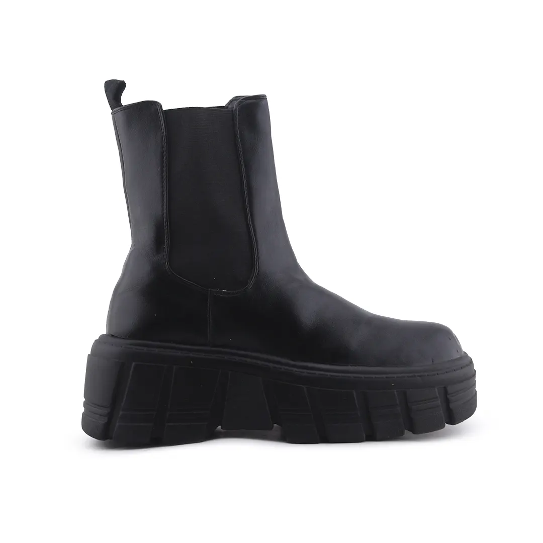 Stradivarius Stretchable Ankle Boot | 100% Authentic Leather