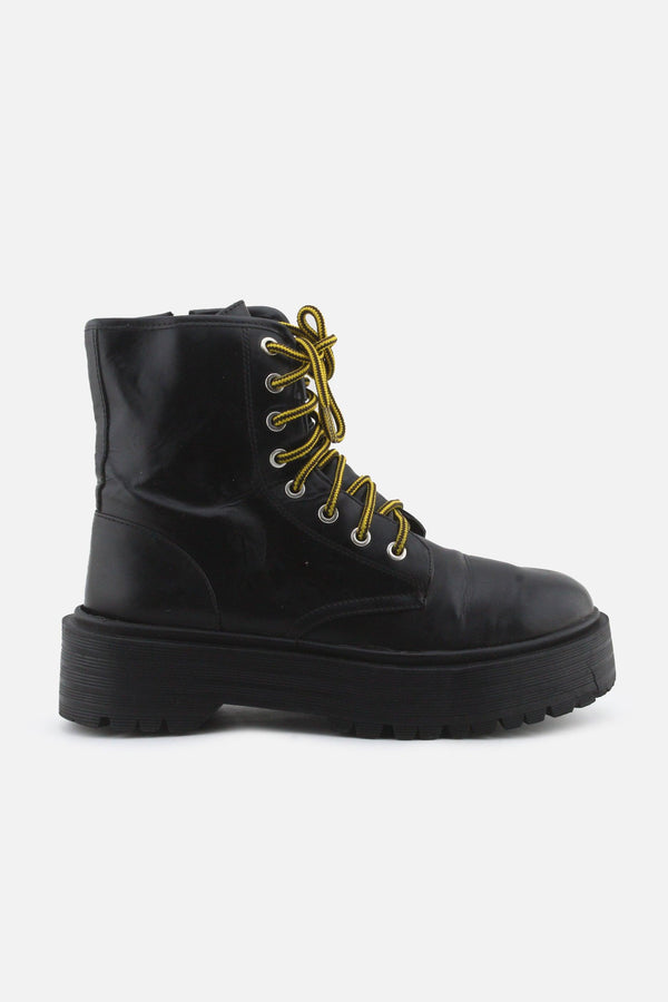 Pull & Bear Zipper Laces Combat Boots | 100% Authentic Leather