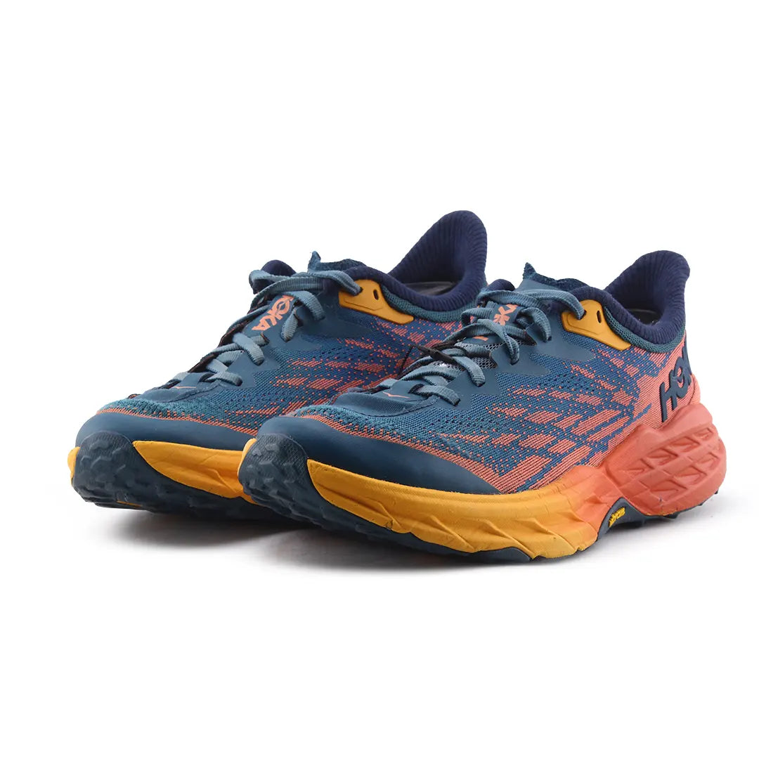 Hoka One One Speedgoat 5
