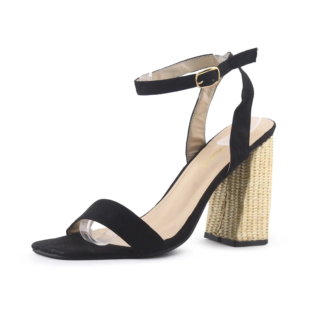 Shoe Republic La