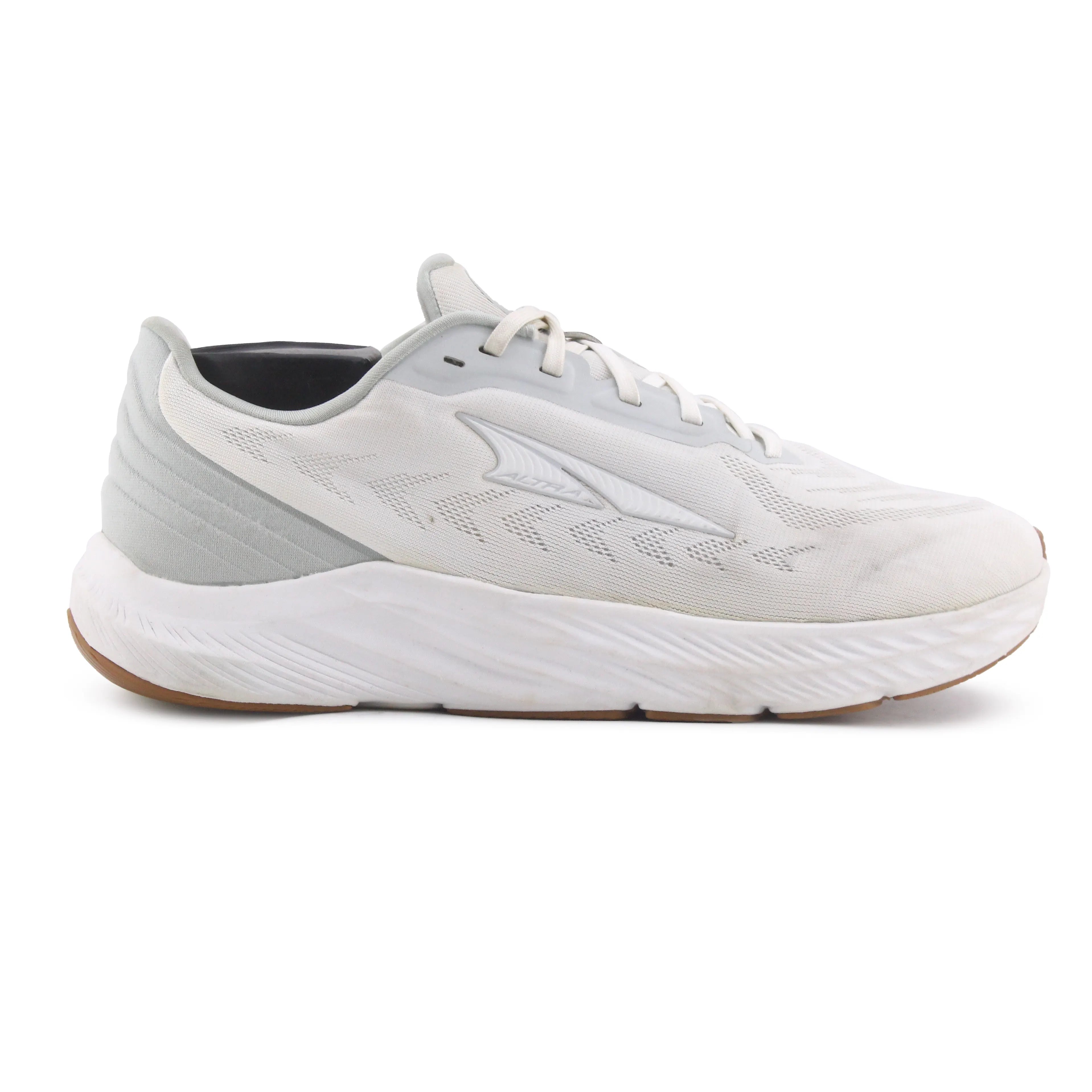 Altra Rivera 4