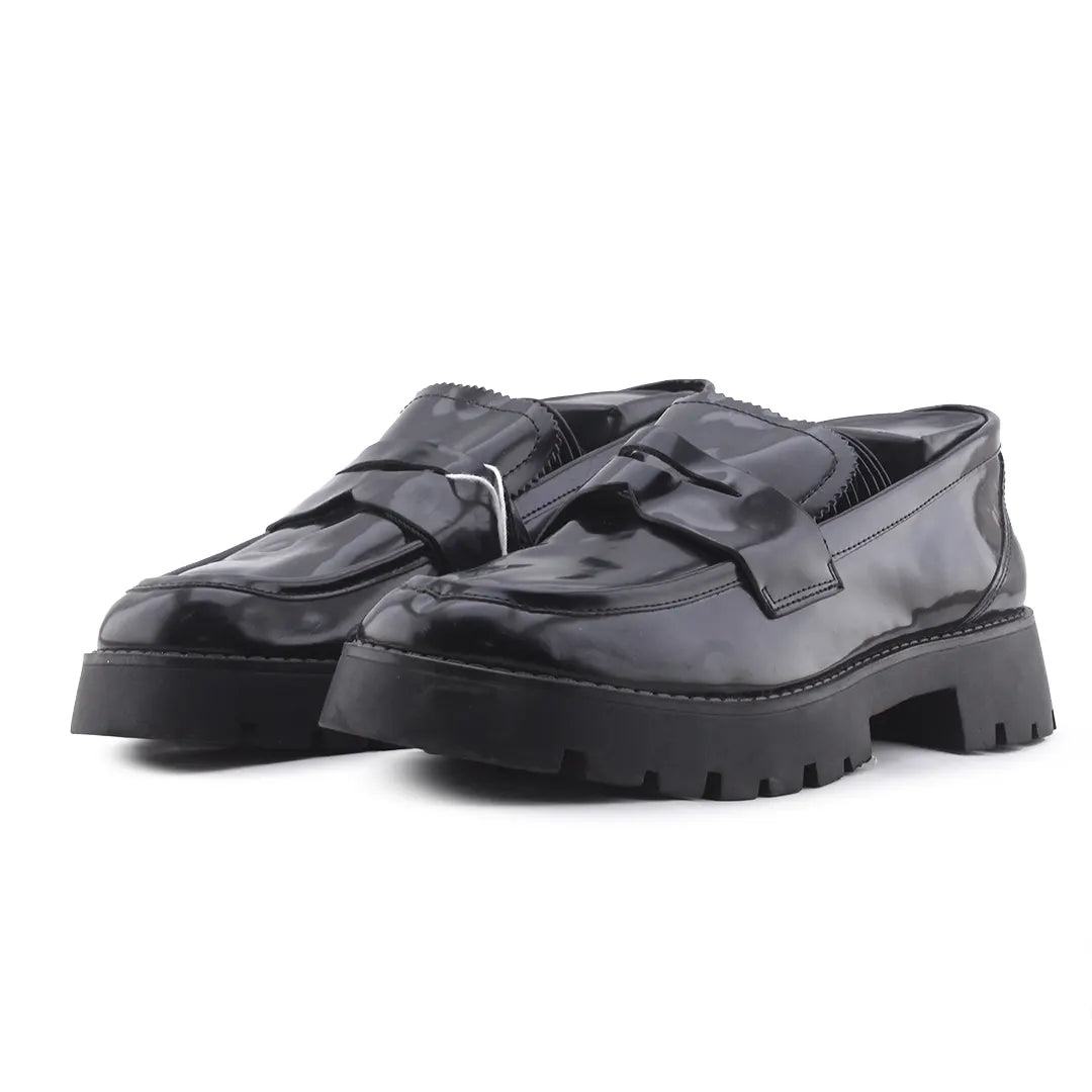 Pull & Bear Patent Penny Strap Loafers