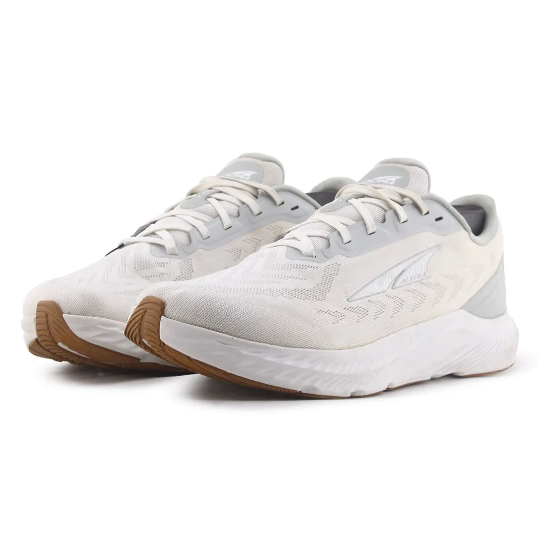 Altra Rivera 4