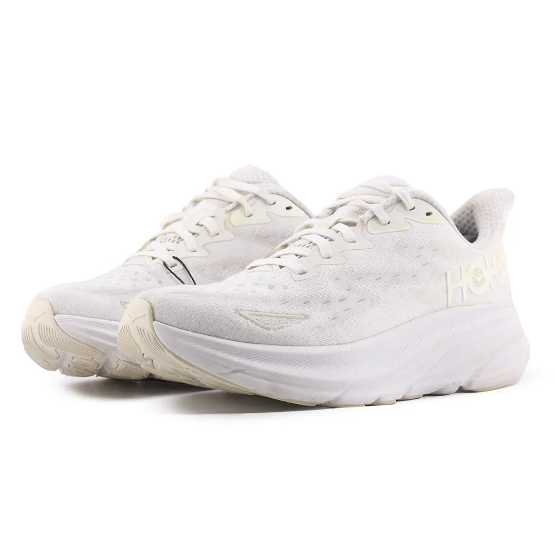 Hoka One One Clifton 9