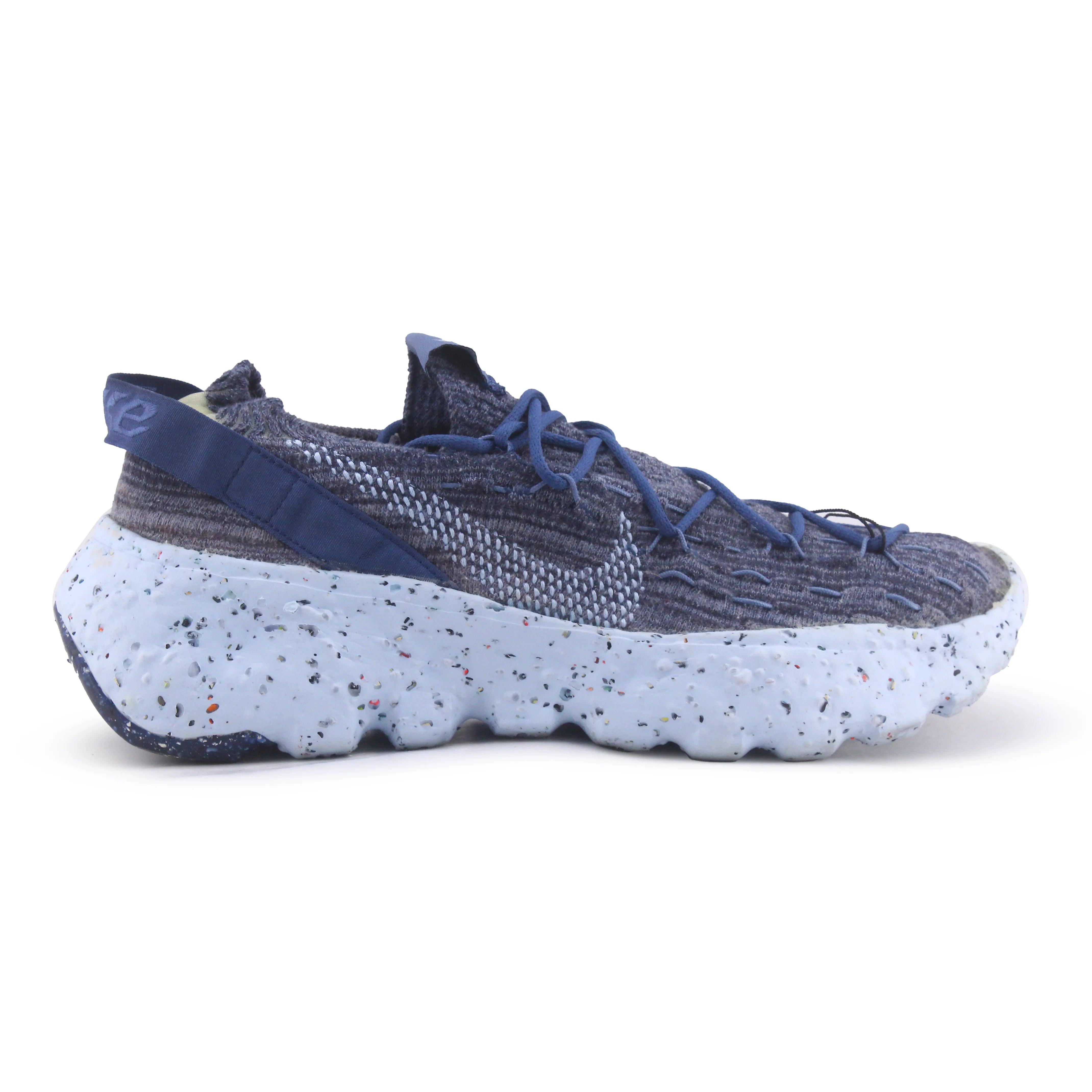Nike Space Hippie 04