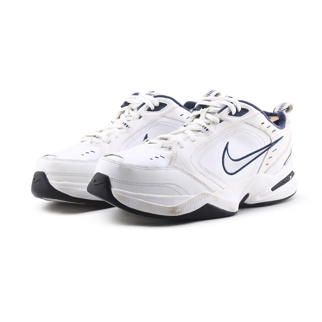 Nike Air Monarch