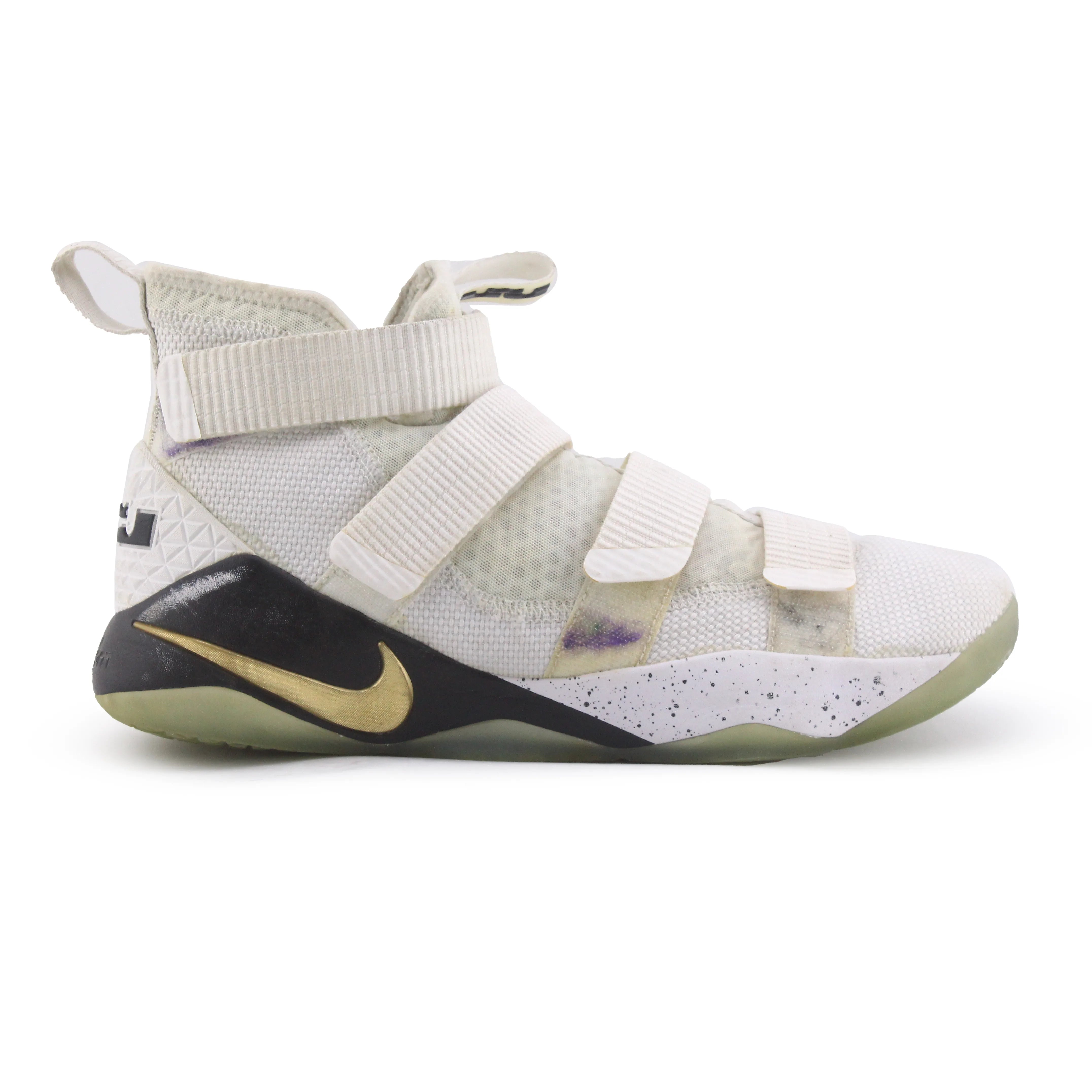Nike LeBron Soldier 11 Court General