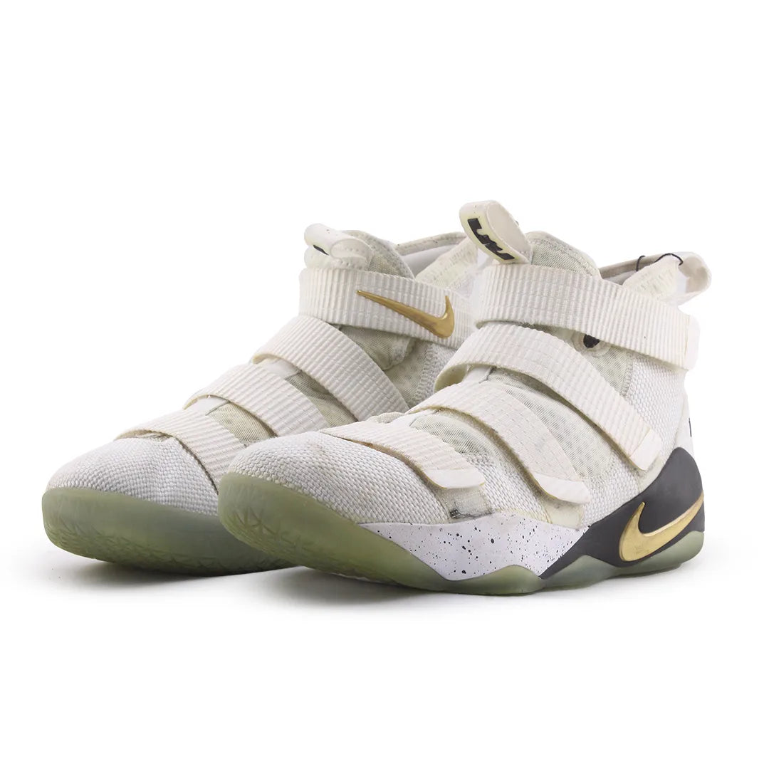 Nike LeBron Soldier 11 Court General