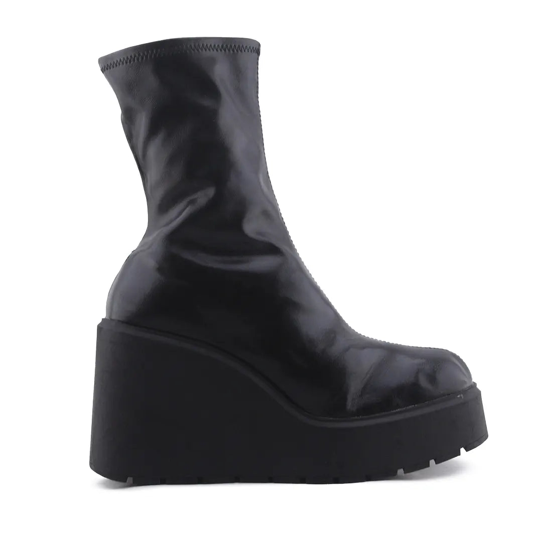 Bershka | 100% Authentic Leather