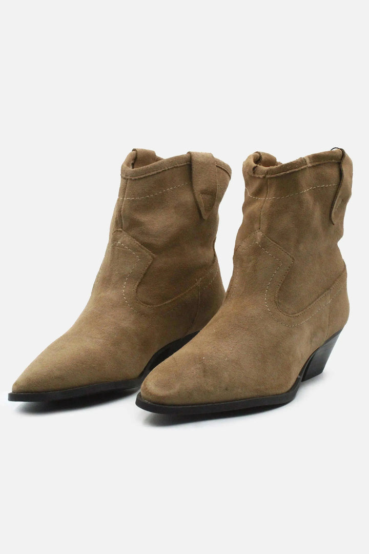 Pull & Bear Cowboy Boots | Suede - sundaybazar