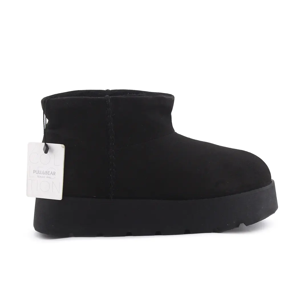 Pull & Bear Suede Ankle Boot
