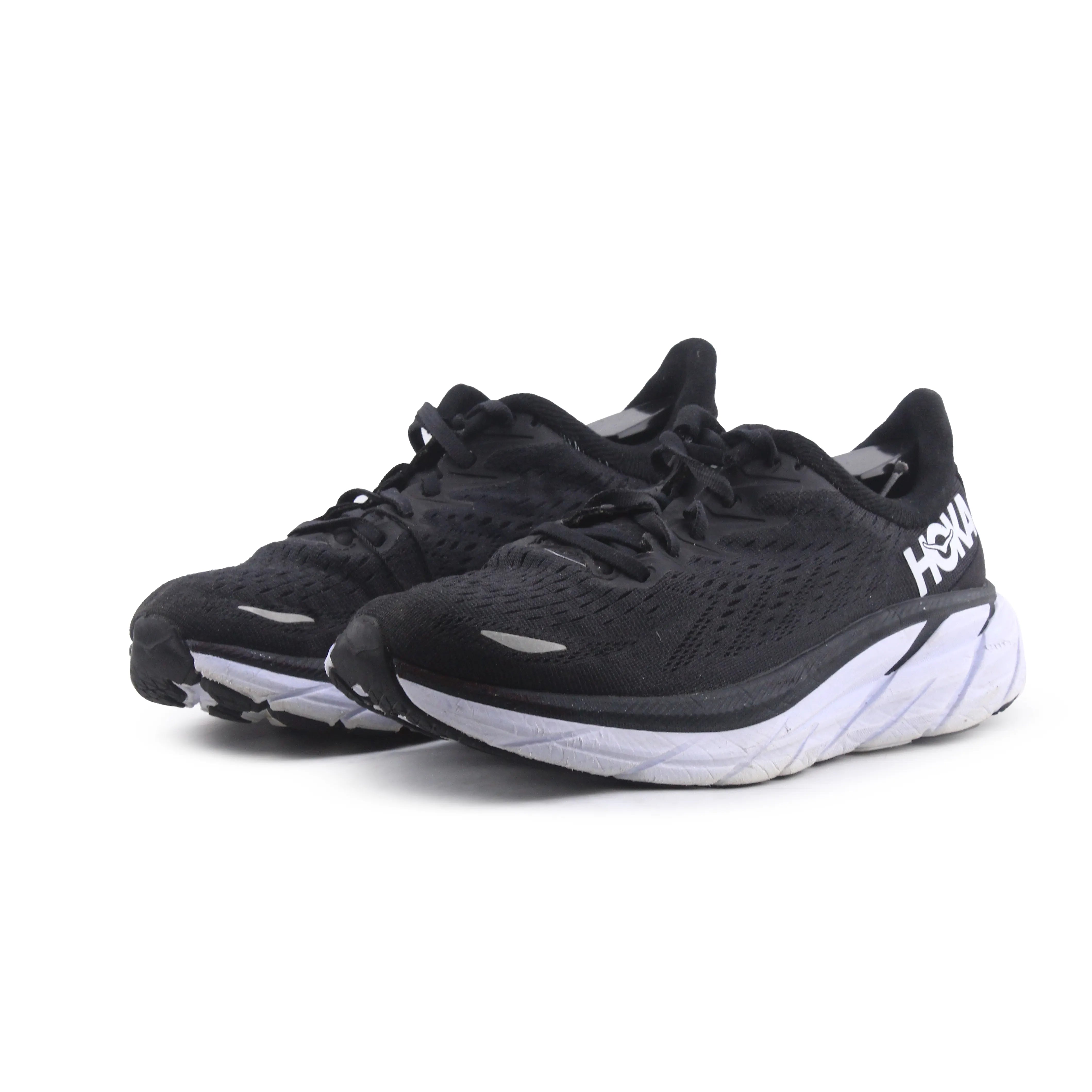 Hoka One One Clifton 8