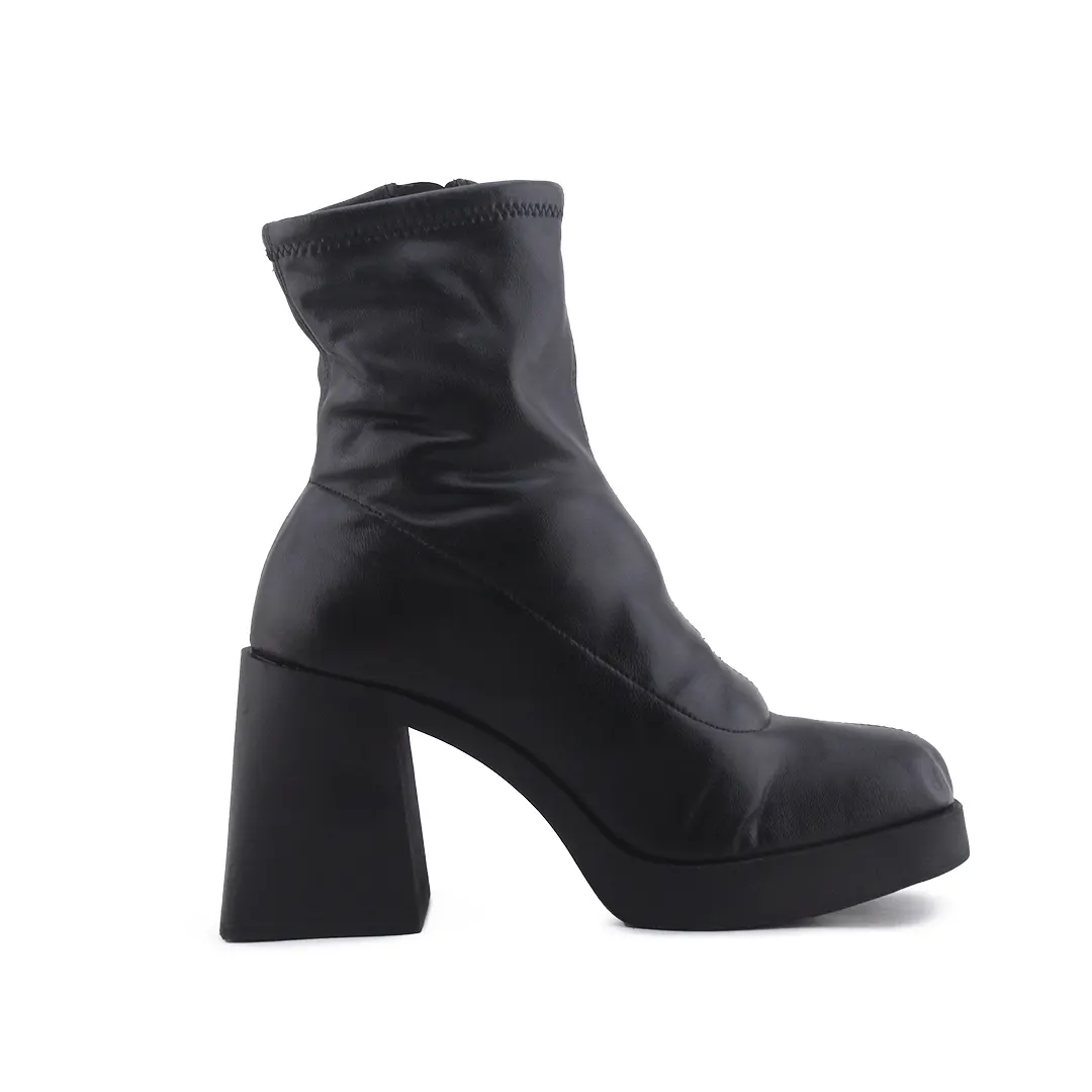 Stradivarius Zipper Ankle Boot | 100% Authentic Leather
