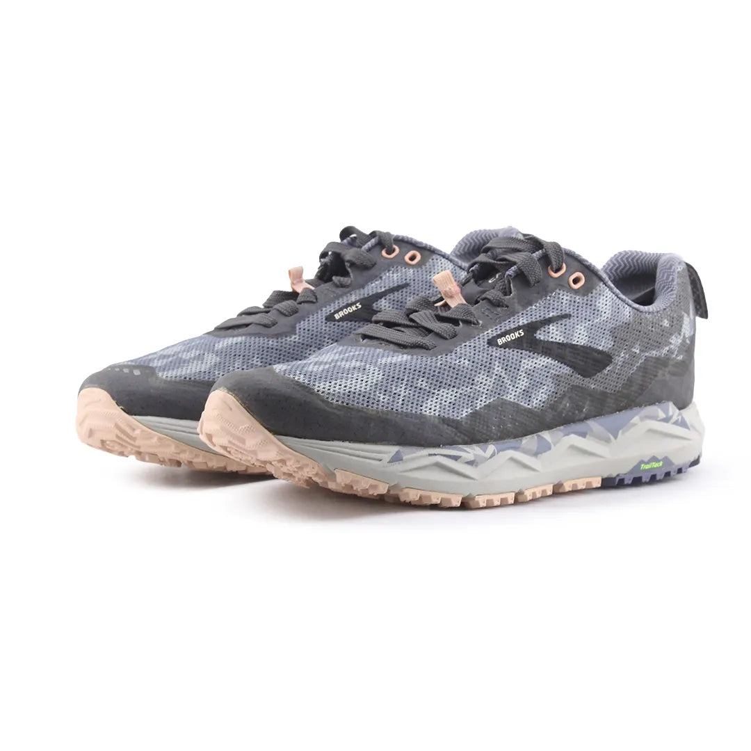 Brooks Caldera 3
